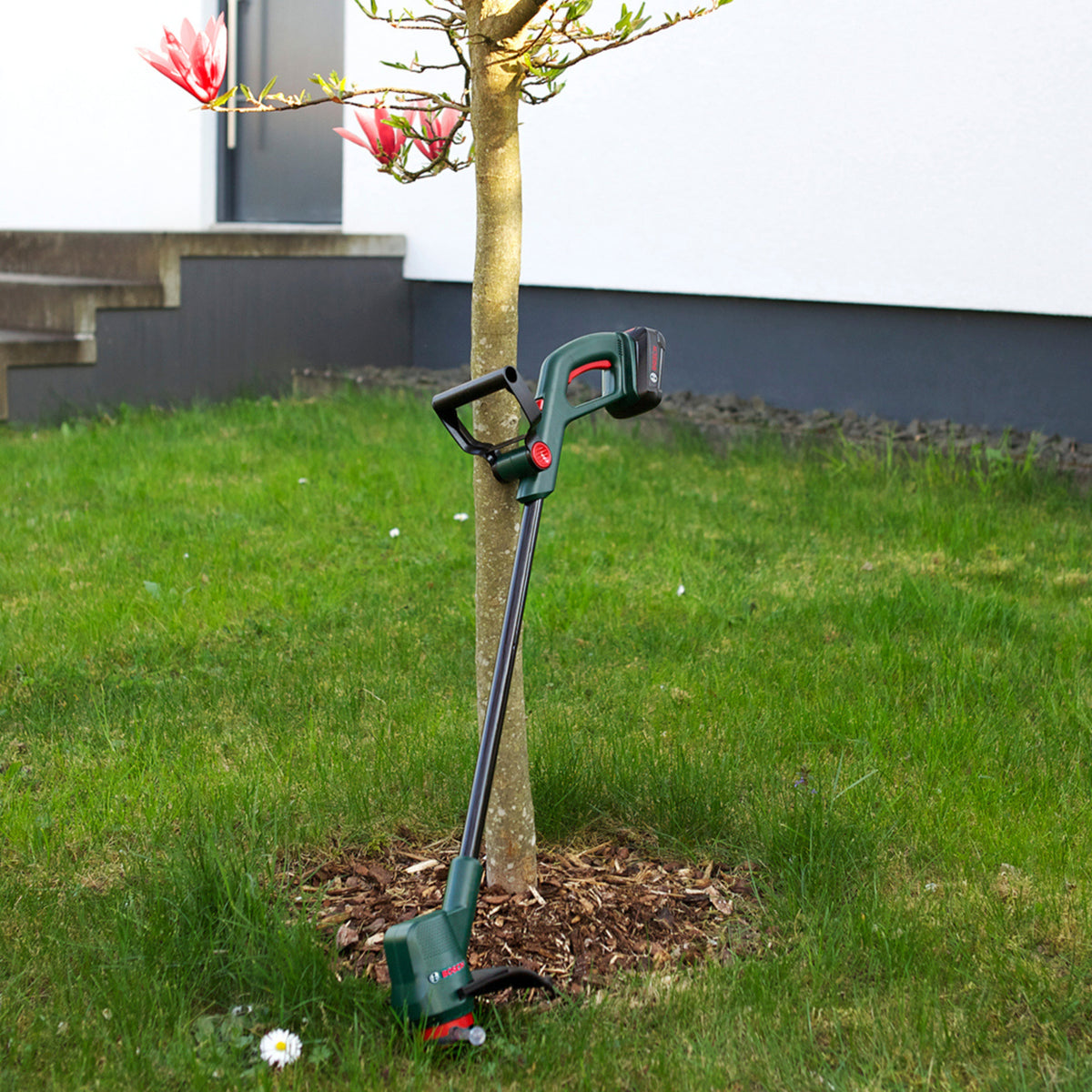 "Easy Cut" Grass Trimmer