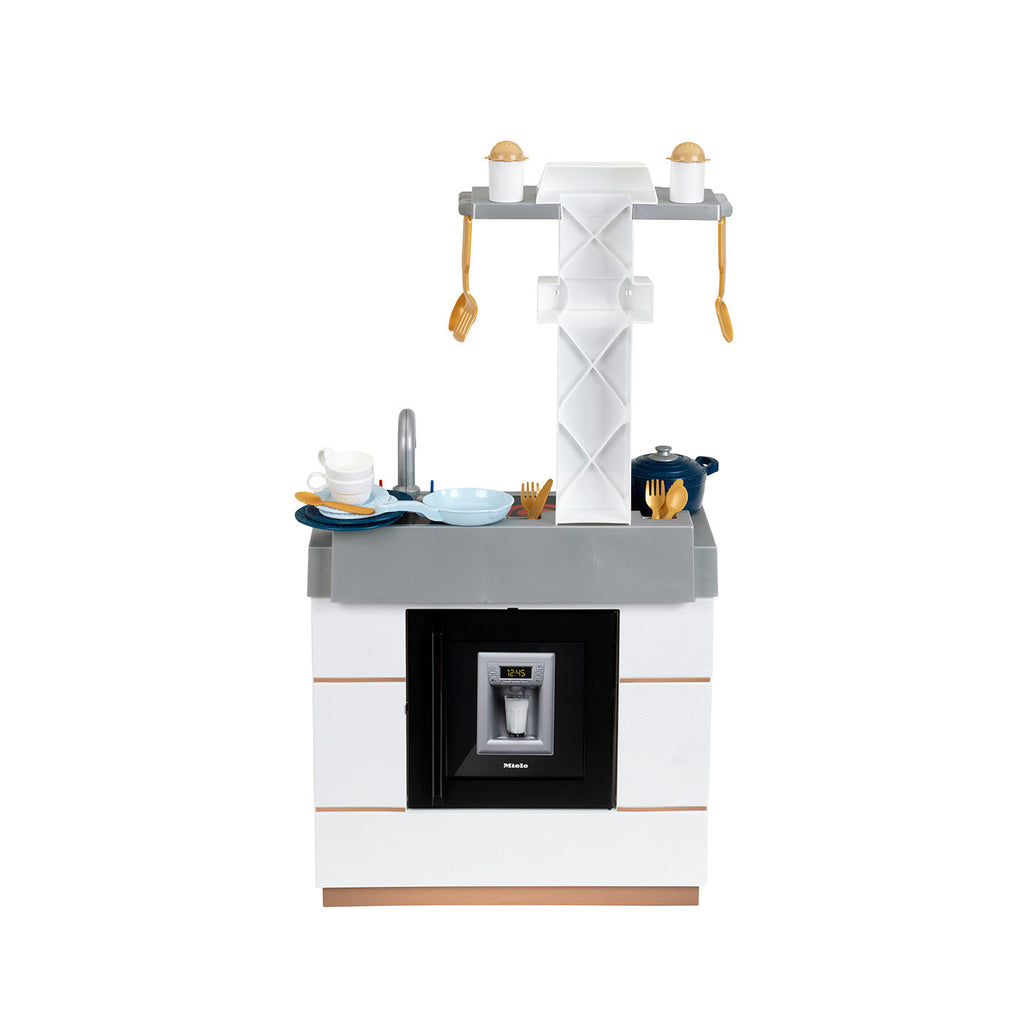 "Salt & Pepper" Kitchen Island