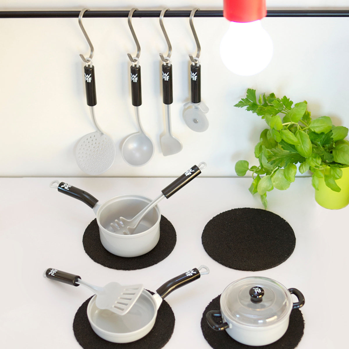 Pots and Kitchen Accessories